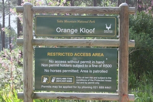 Orange Kloof and the rules.  Other rules not mentioned here: You need a guide to do this, unless you're Mountain Club member.  Max number allowed per day is 12.
