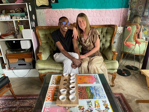 Community: Coffee & Art in Wakkerstroom with Theressa Coffee Roasters - <p>The quiet little town of Wakkerstroom in Mpumalanga, is home to a number of attractions, in the way that city dwellers seek quaint little towns: It is situated in the achingly beautiful pastoral lands...</p>